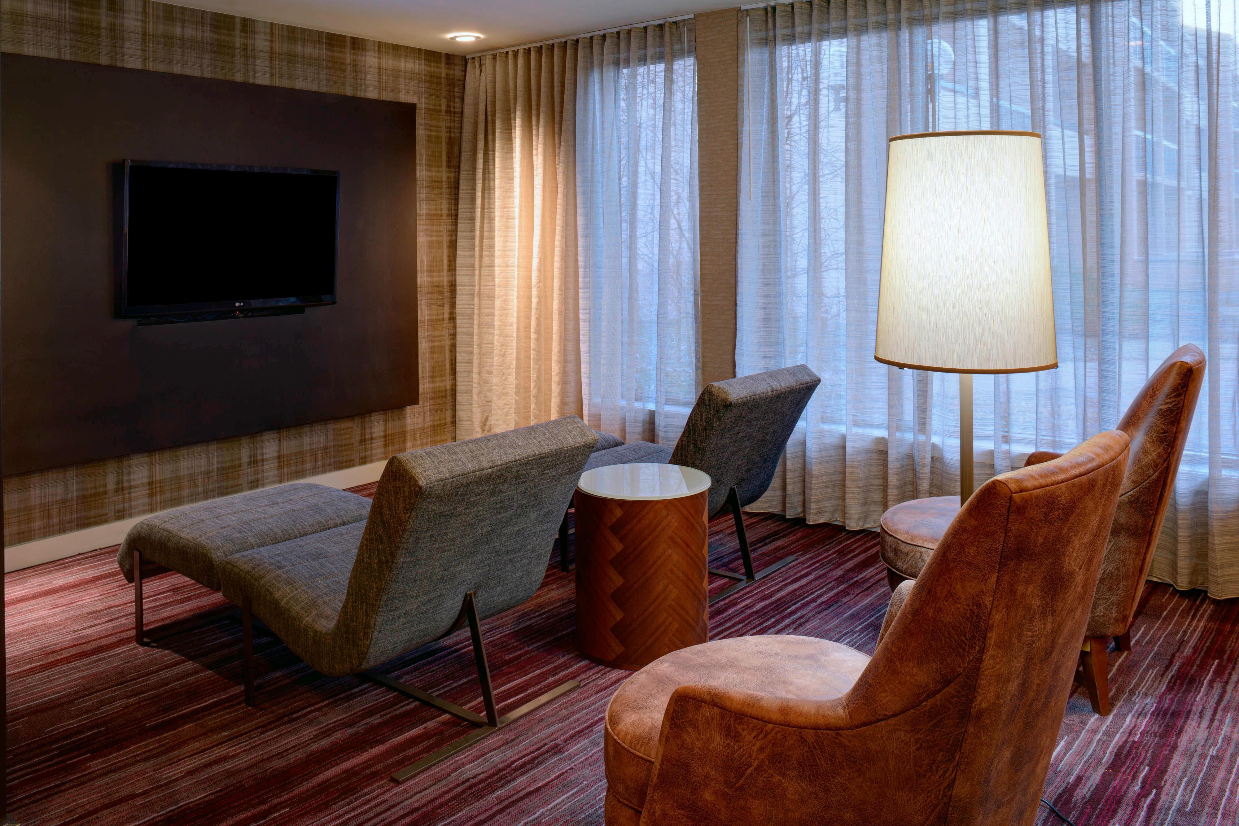 Sonesta Select Kansas City Airport Tiffany Springs Exterior photo